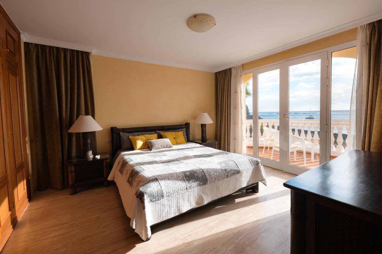 Villa Faya On The First Ocean Line With New Heated Pool Los Cristianos  Exterior photo